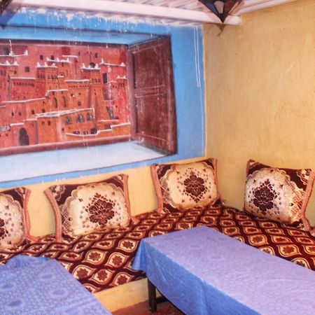 Auberge Et Hotel Les Amis 泰夫劳特 外观 照片